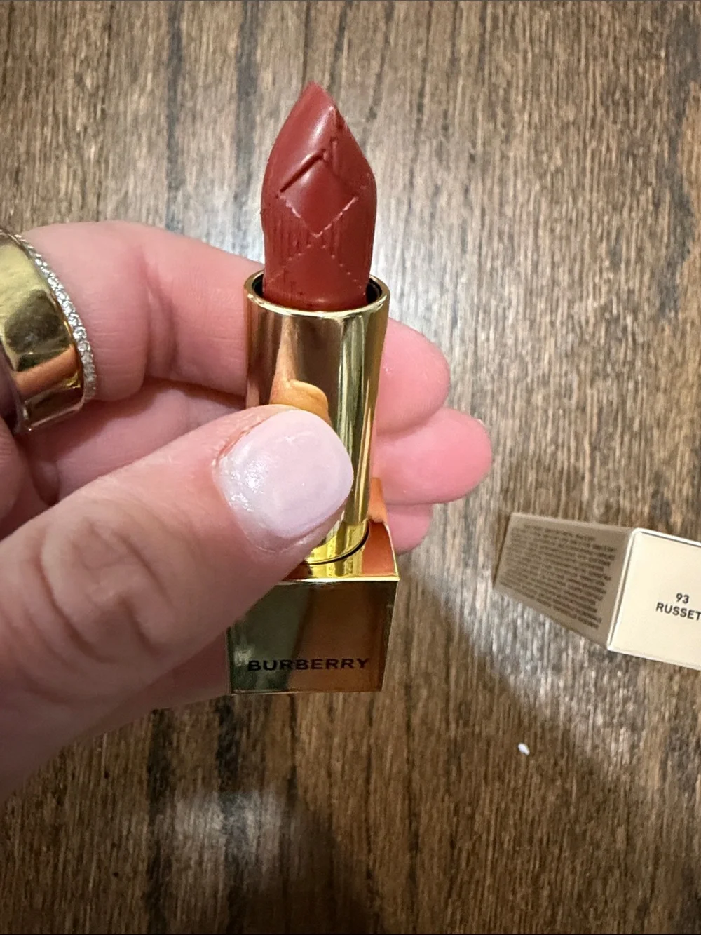 Burberry Kisses Satin Lipstick — Russet 93